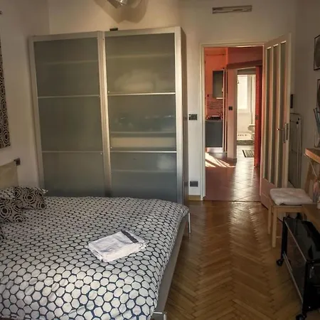 Redhouse Lägenhet